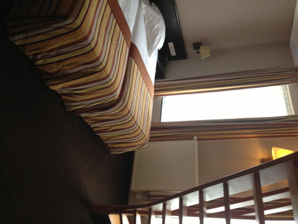 Hotel Giorgi Et Logements Insolites-Jacuzzi Prive Bastogne Rom bilde